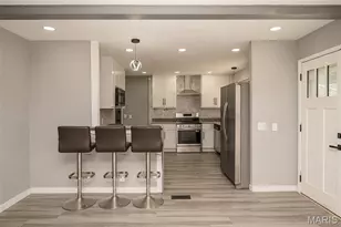 3033 Aberdeen Dr, Saint Louis, MO 63033 - Photo 9