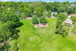 1912 Springtree Dr, Maryland Heights, MO 63043 - Photo 43