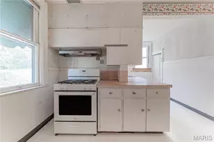 1413 Tennessee St, Louisiana, MO 63353 - Photo 17