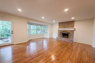 16201 Surfview Ct, Grover, MO 63040 - Photo 3