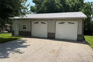 9014 Beach Dr, French Village, MO 63036 - Photo 3