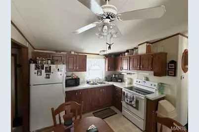 9014 Beach Drive, French Village, MO 63036 - Photo 23