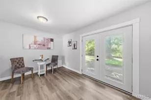 9838 Tanbark Ln, Saint Louis, MO 63134 - Photo 15