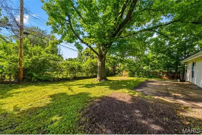 9838 Tanbark Lane, Saint Louis, MO 63134 - Photo 27