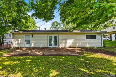 9838 Tanbark Lane, Saint Louis, MO 63134 - Photo 29