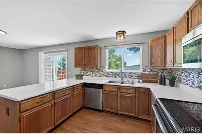 7 Windsor Chair Court, O'Fallon, MO 63366 - Photo 11