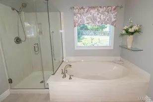 3027 Piney Pointe Dr, Saint Louis, MO 63129 - Photo 39