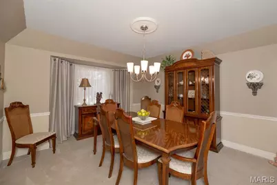 3027 Piney Pointe Drive, Saint Louis, MO 63129 - Photo 9