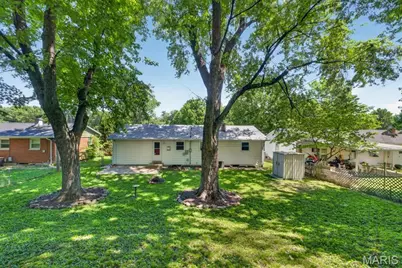 139 Woodlawn Drive, Saint Charles, MO 63301 - Photo 27