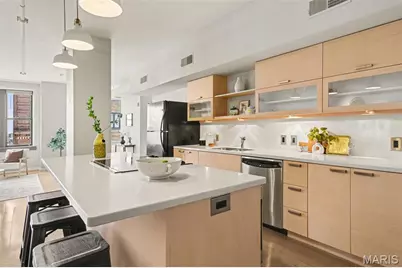 915 Olive Street #1002, Saint Louis, MO 63101 - Photo 7