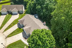 520 Woodview Meadows Ct, Wentzville, MO 63385 - Photo 35