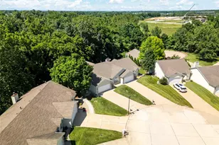 520 Woodview Meadows Ct, Wentzville, MO 63385 - Photo 33