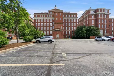1515 Lafayette Avenue #619, Saint Louis, MO 63104 - Photo 31