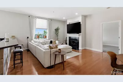 1515 Lafayette Avenue #619, Saint Louis, MO 63104 - Photo 9