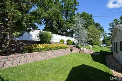4817 Bankfield Court, Saint Louis, MO 63128 - Photo 57