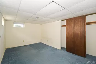 2345 Aileswick Dr, Saint Louis, MO 63129 - Photo 39