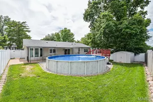 2345 Aileswick Dr, Saint Louis, MO 63129 - Photo 55