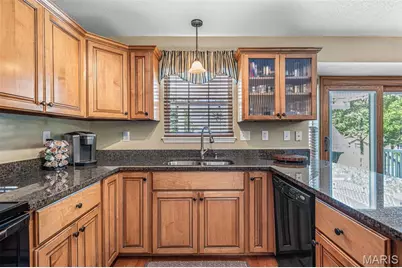 601 Winter Hill Circle, Fenton, MO 63026 - Photo 7