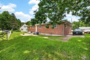 9151 Ramona Ave, Saint John, MO 63121 - Photo 7