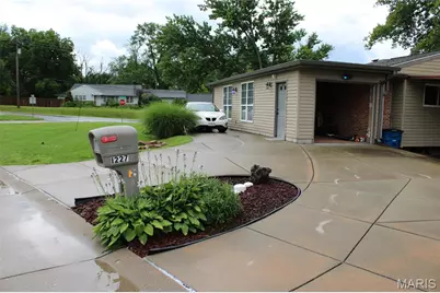 1227 Trampe Avenue, Unincorporated, MO 63138 - Photo 27