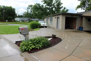 1227 Trampe Ave, Unincorporated, MO 63138 - Photo 27