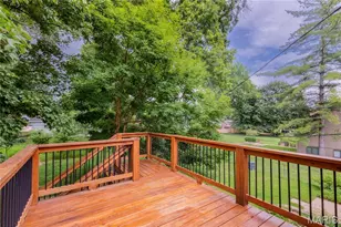 12045 Ameling Rd, Maryland Heights, MO 63043 - Photo 25