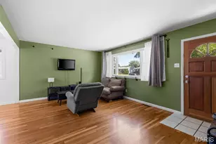 1040 Kostka Ln, Florissant, MO 63031 - Photo 3