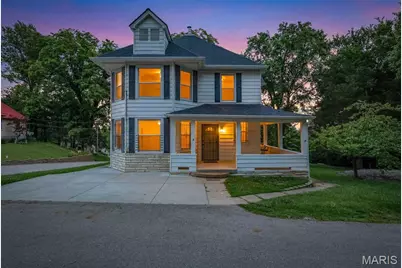 798 Laporte Street, Saint Genevieve, MO 63670 - Photo 1