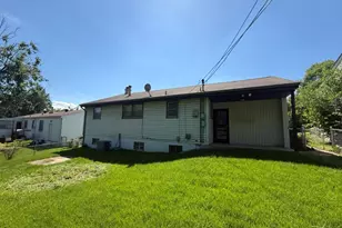 9732 Gloucester Dr, Saint Louis, MO 63137 - Photo 23