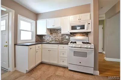 2014 Wismer Avenue, Overland, MO 63114 - Photo 9