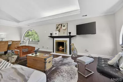 8030 Pershing Avenue, Saint Louis, MO 63105 - Photo 7