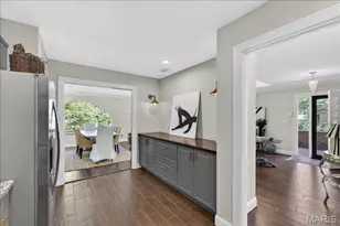 8030 Pershing Ave, Saint Louis, MO 63105 - Photo 13