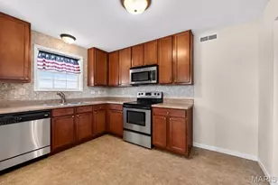2021 Piedmont Cir, Saint Peters, MO 63304 - Photo 9