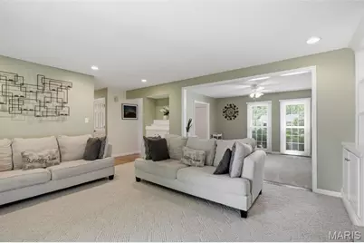 14335 Lake Tahoe Drive, Chesterfield, MO 63017 - Photo 9