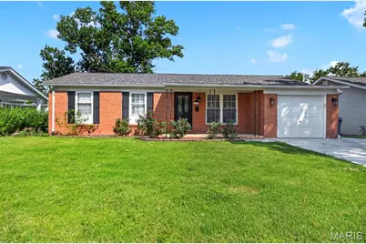 7437 Sunset Drive, Hazelwood, MO 63042 - Photo 1