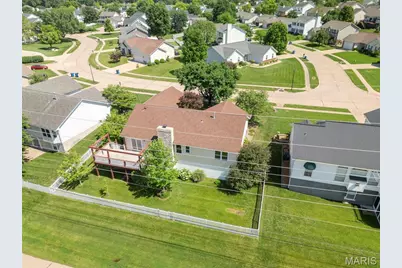 3391 Carriage Crossing, Saint Charles, MO 63301 - Photo 3