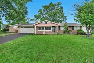 157 Romine Cir, Ballwin, MO 63011 - Photo 1