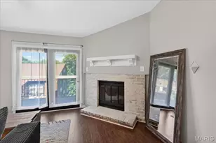 6840 Cottage Grove Ln, Saint Louis, MO 63129 - Photo 7