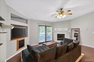 6840 Cottage Grove Ln, Saint Louis, MO 63129 - Photo 5