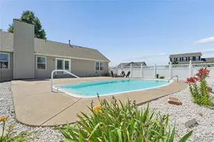 22 Moonlight Ct, Wentzville, MO 63385 - Photo 3