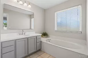 22 Moonlight Ct, Wentzville, MO 63385 - Photo 15