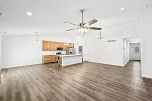 1553 Hickory Lndg, De Soto, MO 63020 - Photo 9
