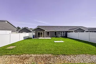 1553 Hickory Lndg, De Soto, MO 63020 - Photo 3