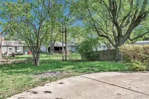 765 Babler Dr, Florissant, MO 63031 - Photo 27