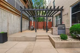1511 Locust St, Saint Louis, MO 63103 - Photo 23