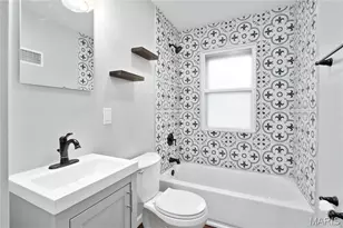3102 St Myron Ln, Saint Ann, MO 63074 - Photo 9
