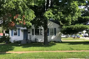3102 St Myron Ln, Saint Ann, MO 63074 - Photo 3