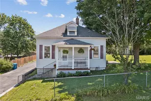 10130 Baptist Church Rd, Saint Louis, MO 63123 - Photo 1