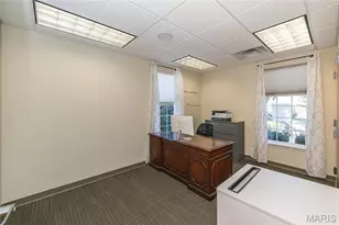 2 Richmond Center Ct, Saint Peters, MO 63376 - Photo 17