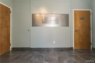 2 Richmond Center Ct, Saint Peters, MO 63376 - Photo 5